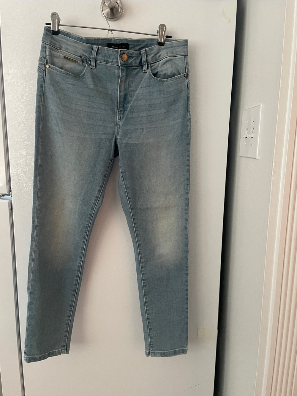 Ivanka Trump Light Wash Skinny Jeans